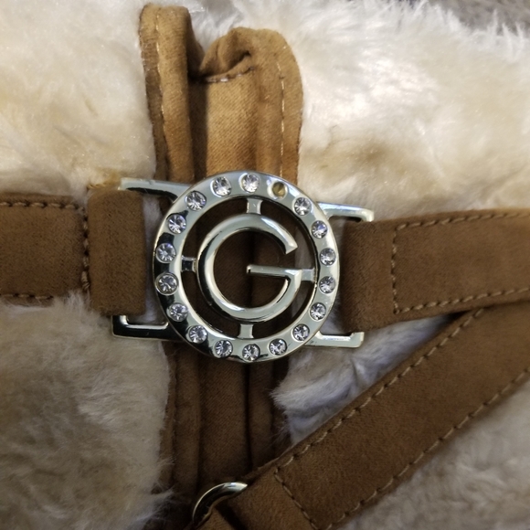 Guess tan boots with white faux fur - Picture 6 of 6